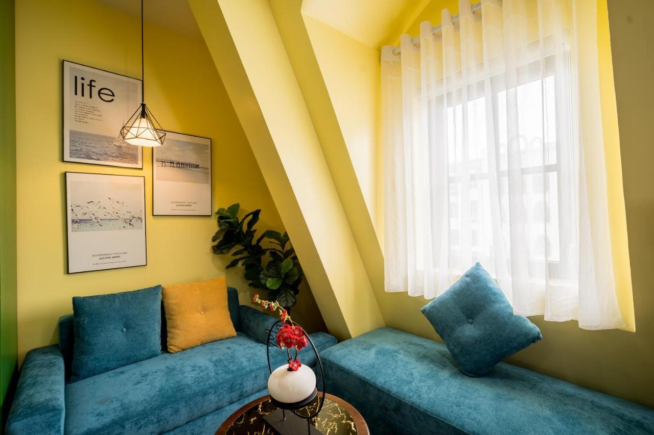 Paris Boutique Hotel Ha Long Buitenkant foto