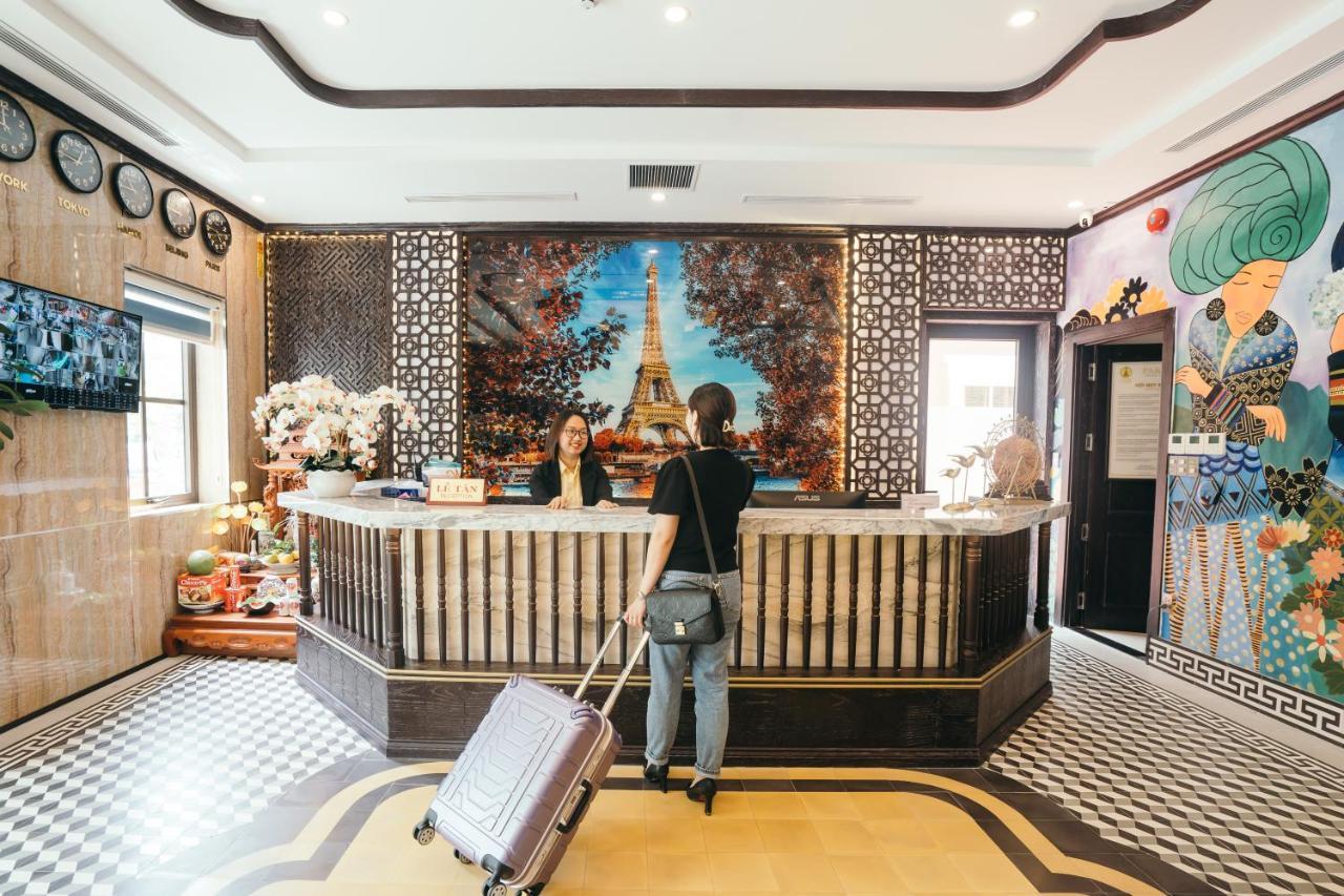 Paris Boutique Hotel Ha Long Buitenkant foto